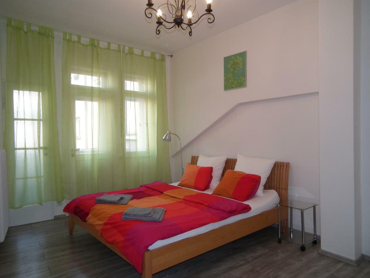 Old Town Spacious Apartment Prague Extérieur photo